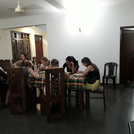 Bed and Breakfast La Sachara Kandy Zewnętrze zdjęcie