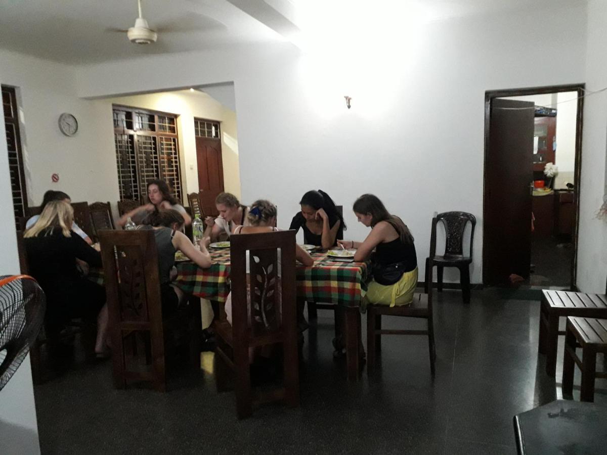 Bed and Breakfast La Sachara Kandy Zewnętrze zdjęcie
